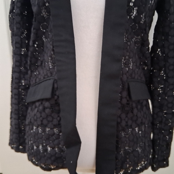 Zara Basic Collection Open Tuxedo Style Front  Embroidered Jacket   Size S - Picture 3 of 9